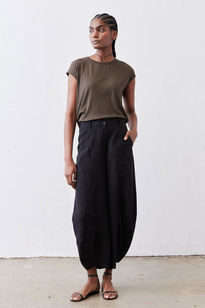 The Ribbed Tuck-In Tee