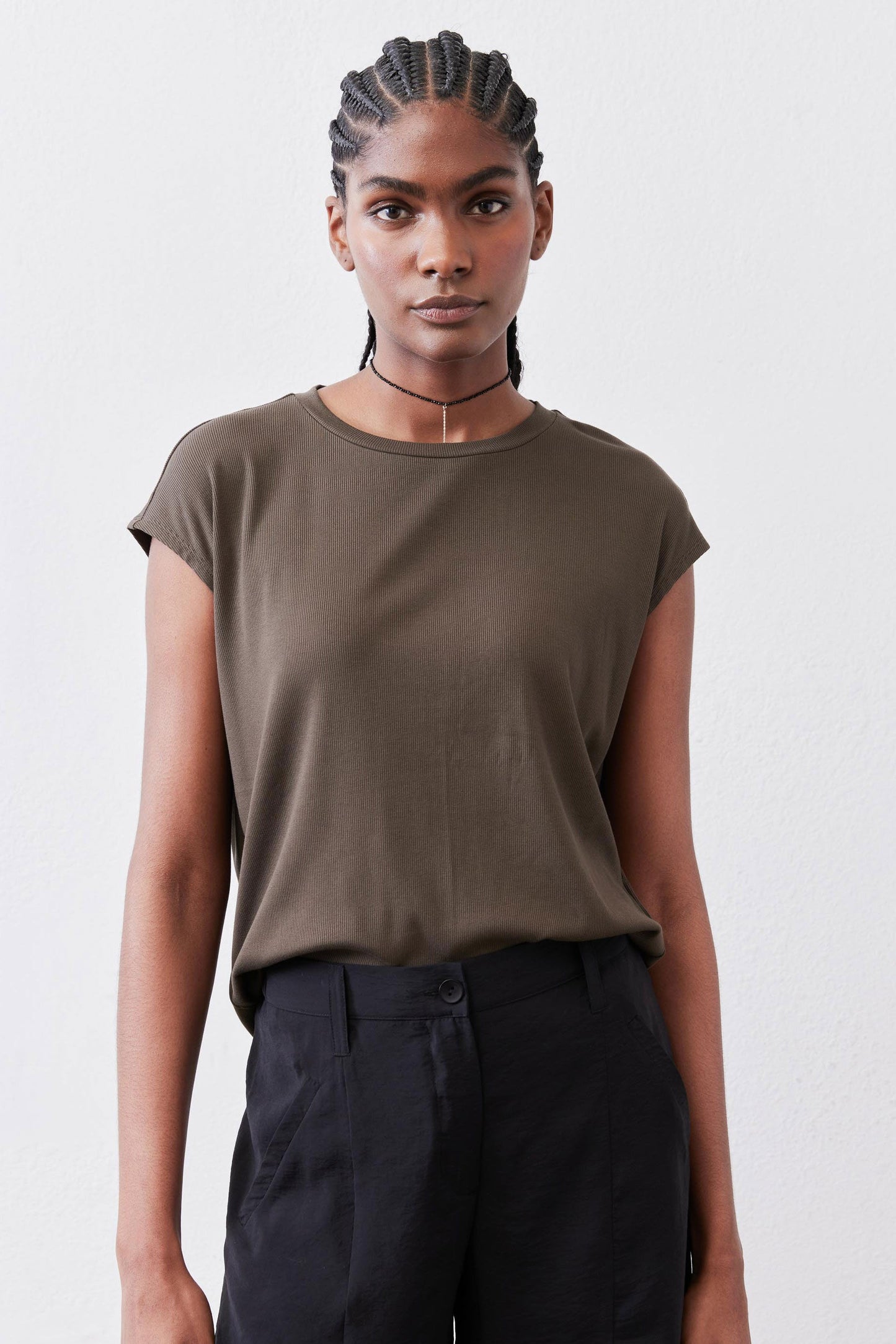 The Ribbed Tuck-In Tee