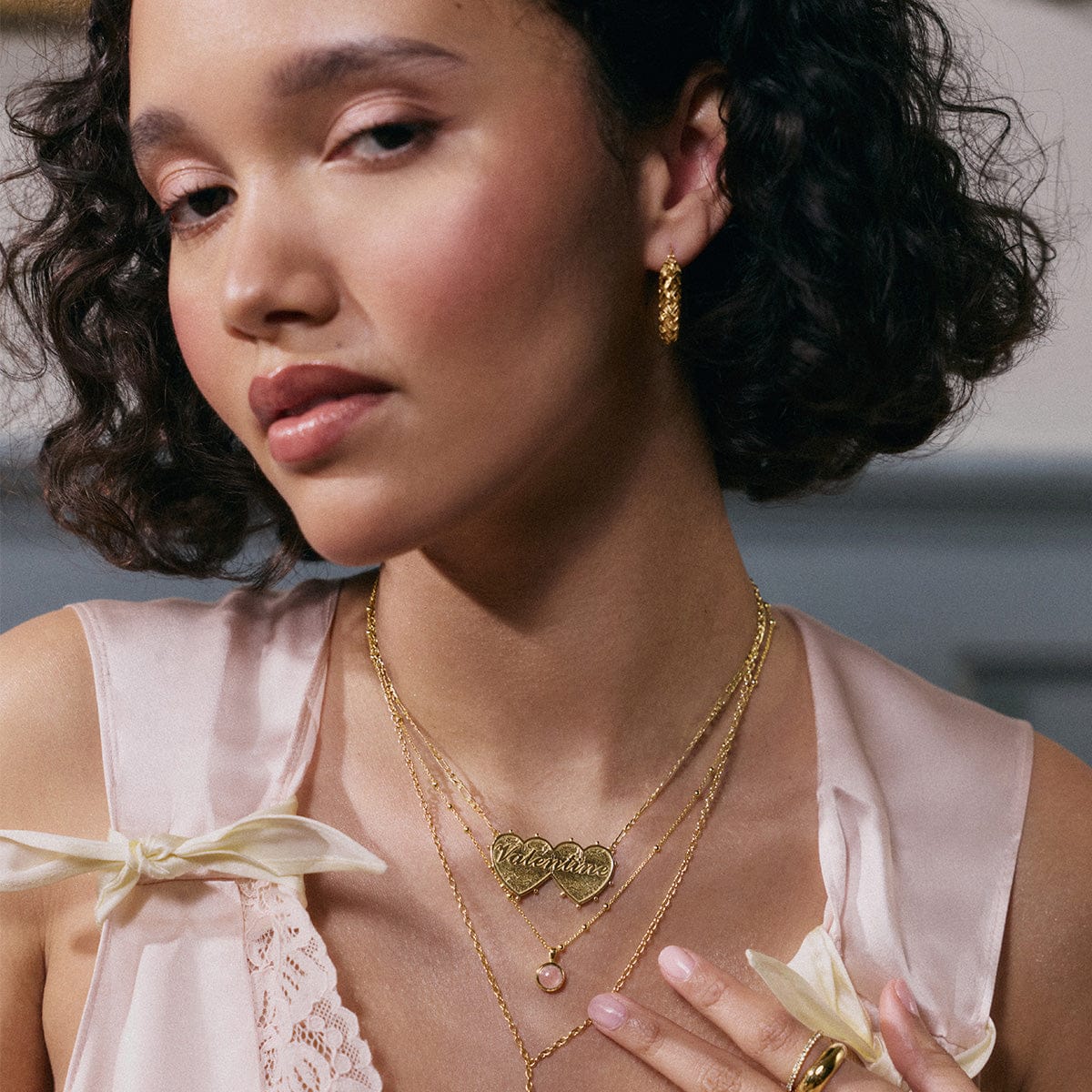 Rose Quartz Healing Stone Necklace 18ct Gold Plate
