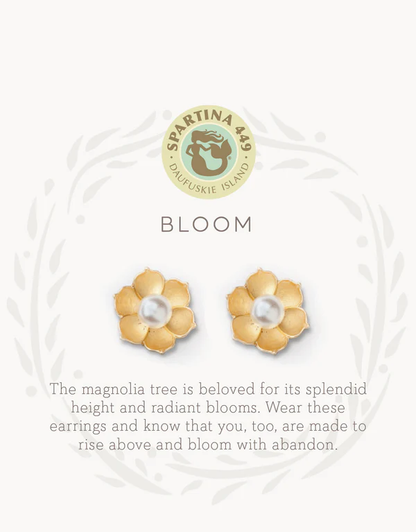 Sea La Vie Stud Earrings Bloom/Magnolia Flower Gold