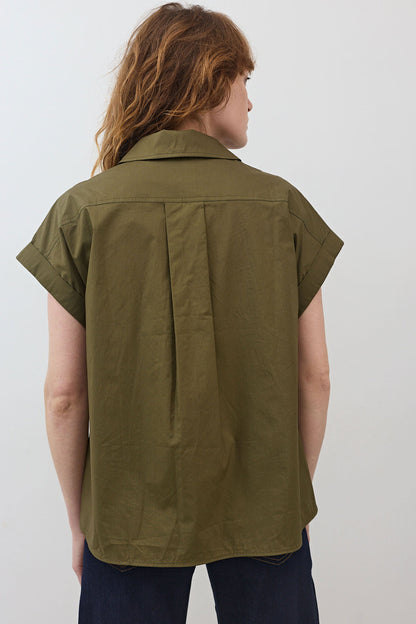 Short Sleeve Poplin Button Down Blouse