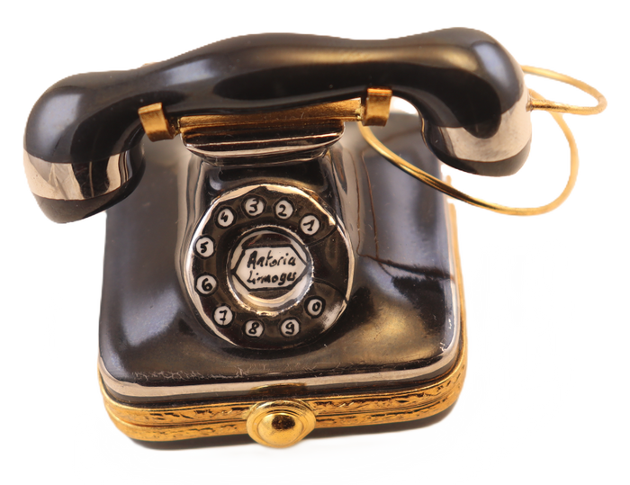SKU# 7701 - Square Black Old Fashionned Telephone