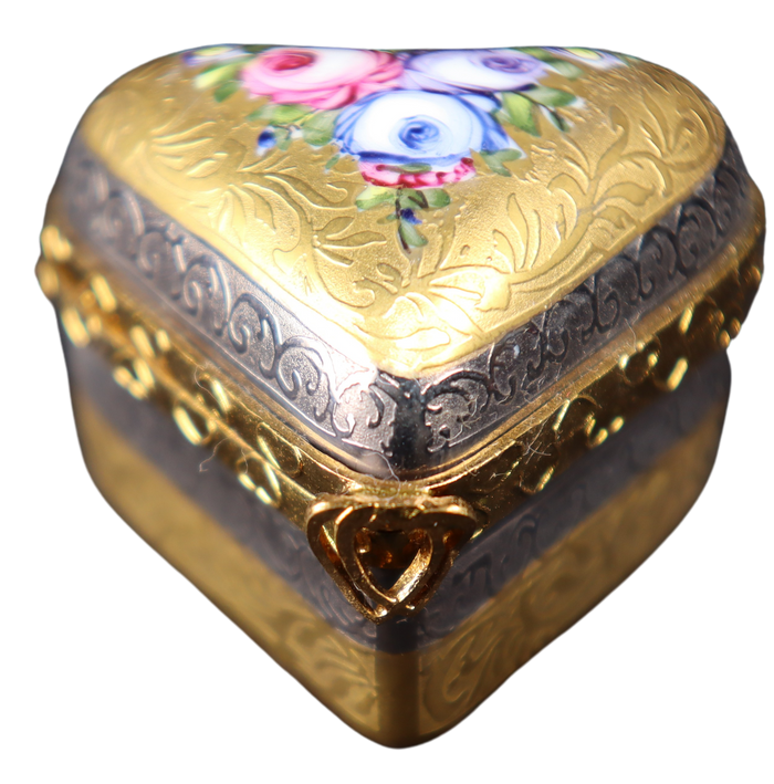 SKU# C034008 - Incrusted Small Heart Box