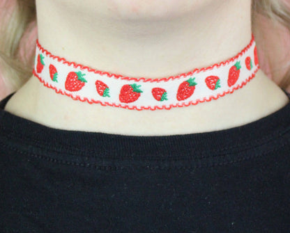 Strawberry Choker