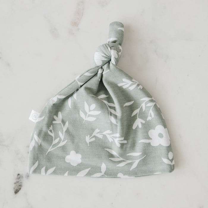 Hat / Sweet Alyssum