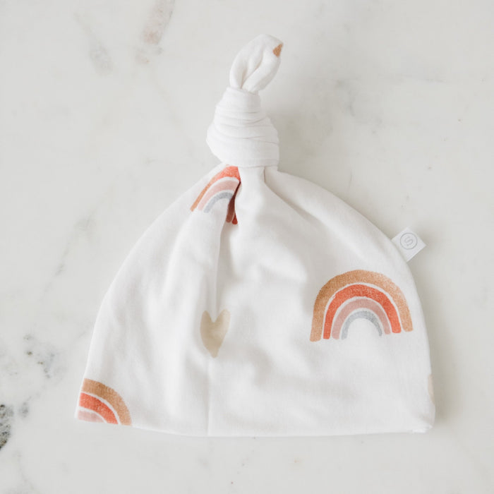 Beautiful, soft, stretchy rainbow headband for baby girls. Saranoni