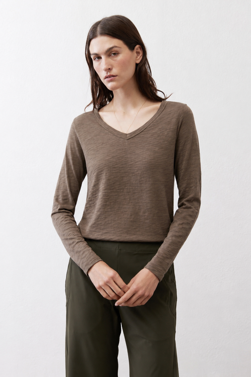 Swing V-Neck Top