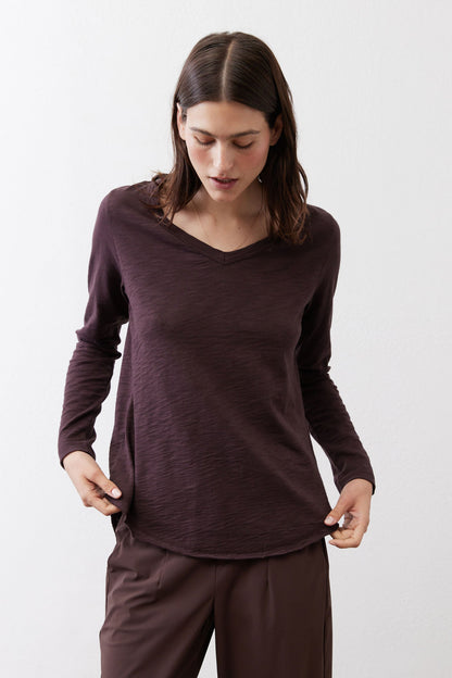 Swing V-Neck Top
