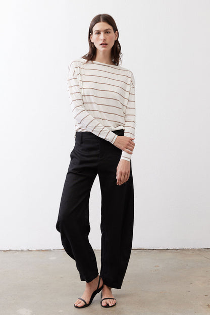 Essential Top With Buttons In The Back