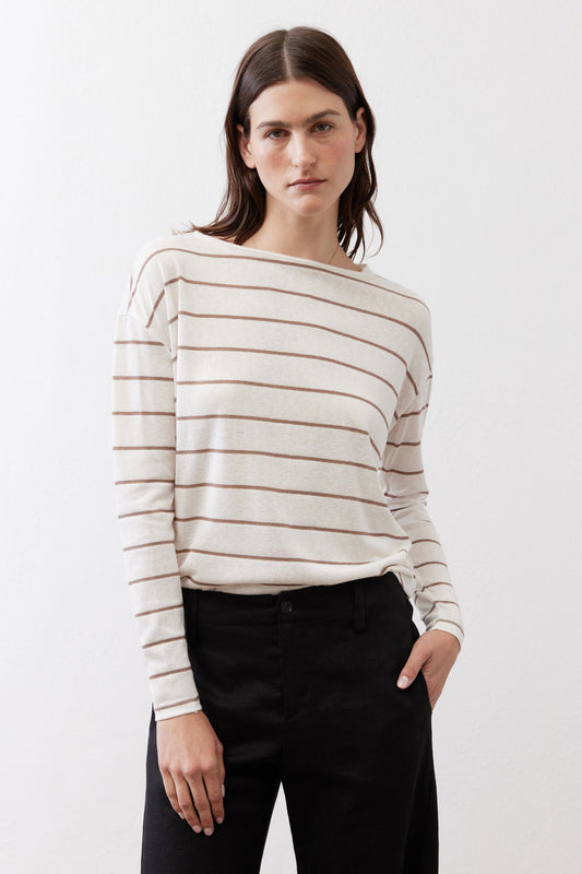 Essential Top With Buttons In The Back