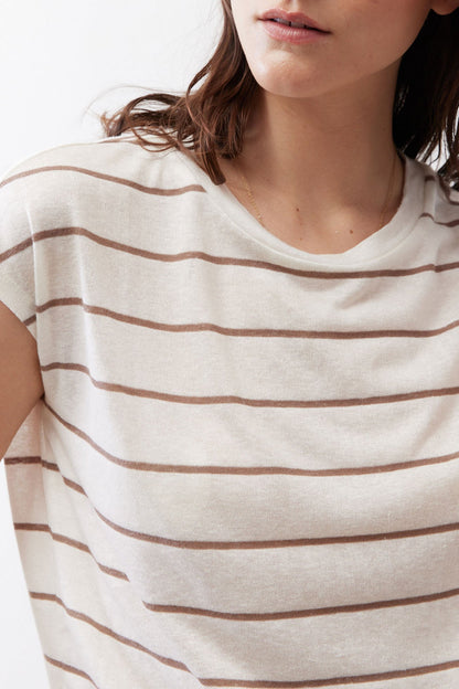 The Tuck-In Tee