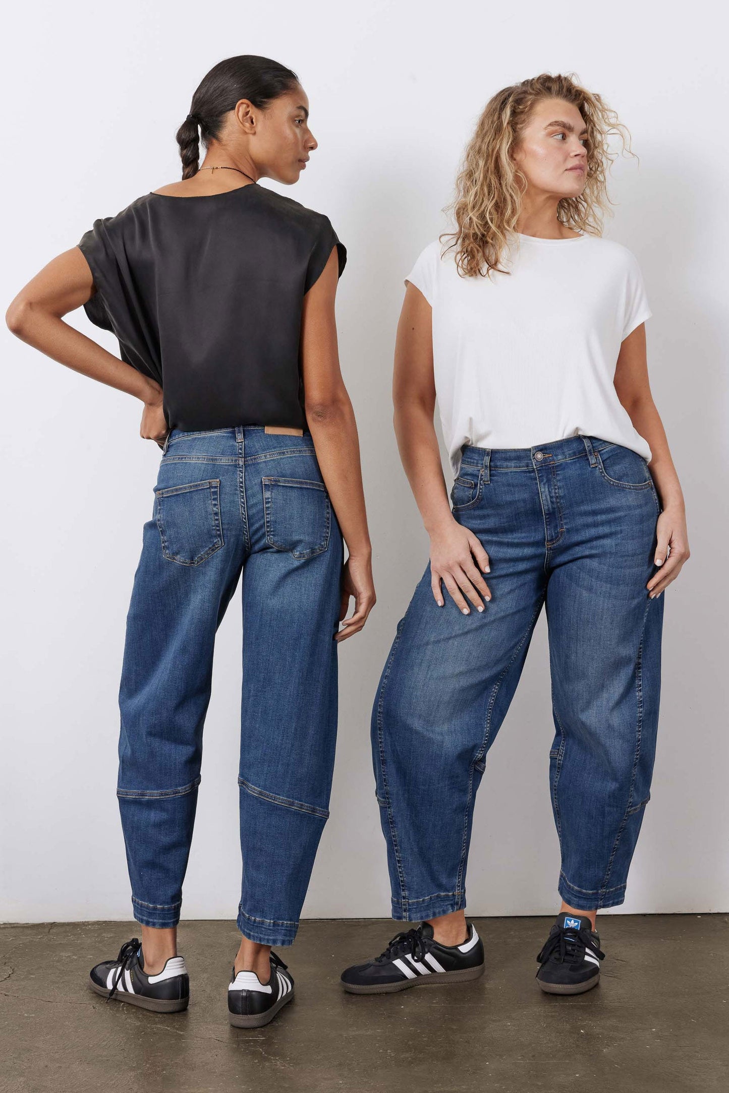 The Petite Ultimate Barrel Leg Jeans 2.0