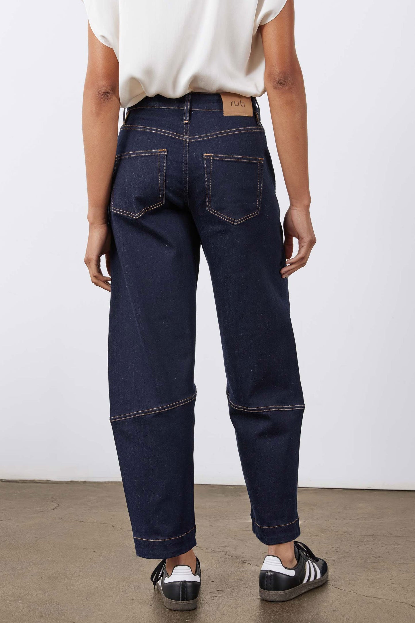 The Petite Ultimate Barrel Leg Jeans 2.0