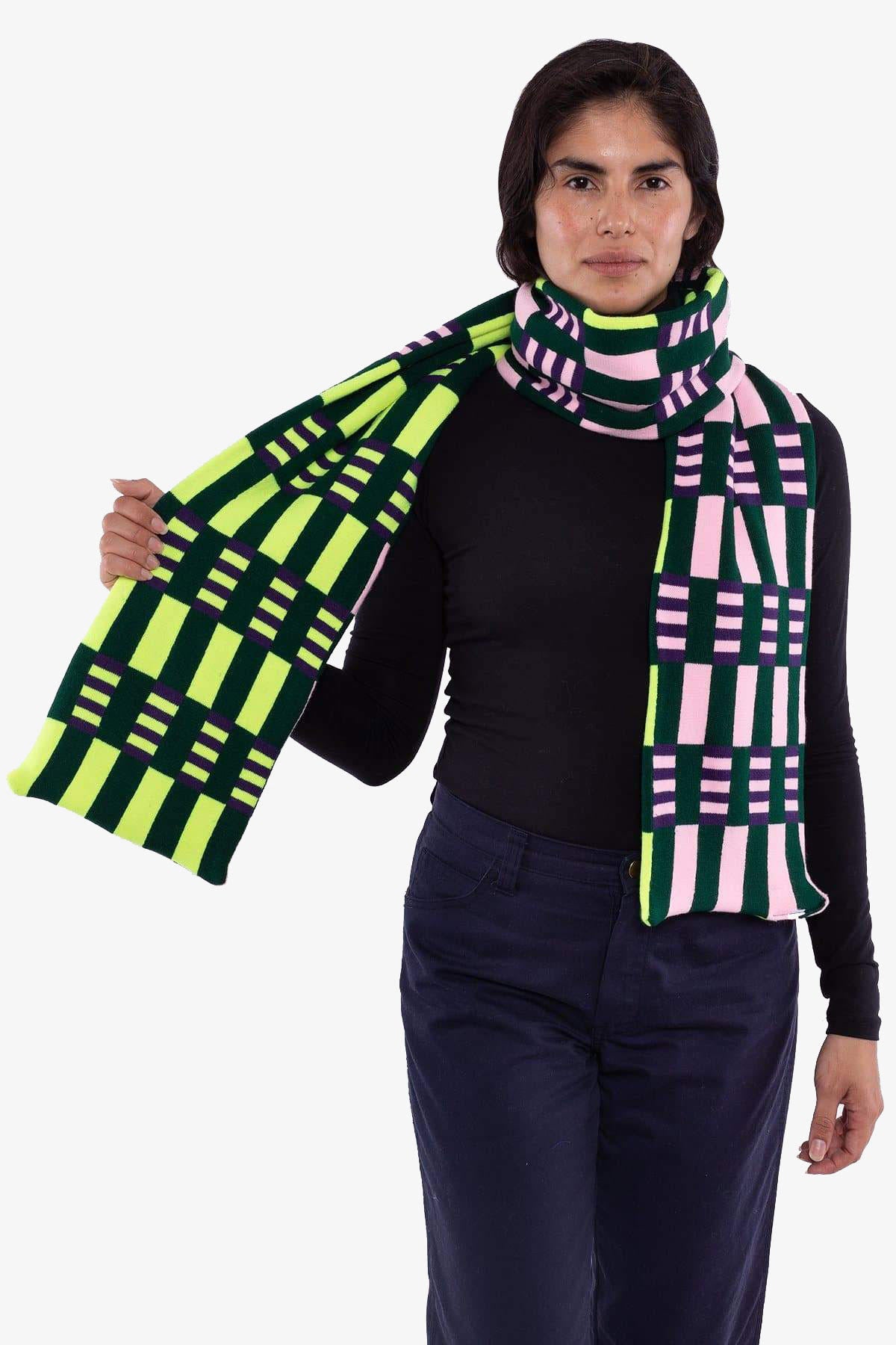 JQSCARF21 - Misaligned Stripe Scarf