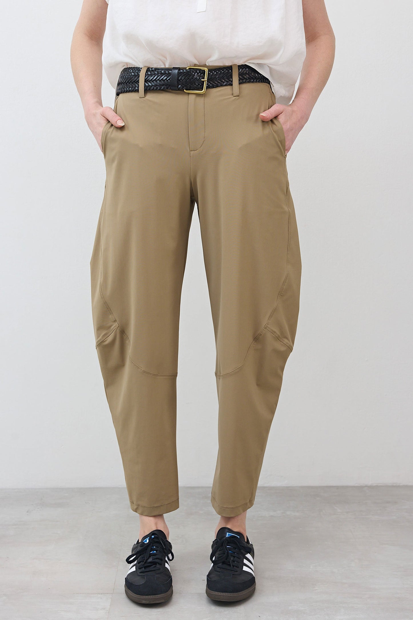 The Petite Wide-ish Pants