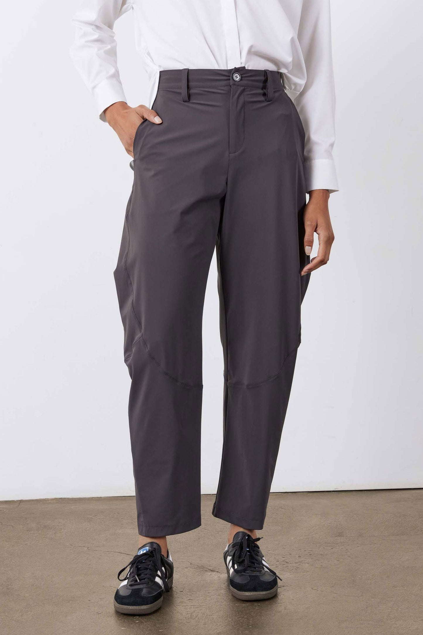 The Petite Wide-ish Pants