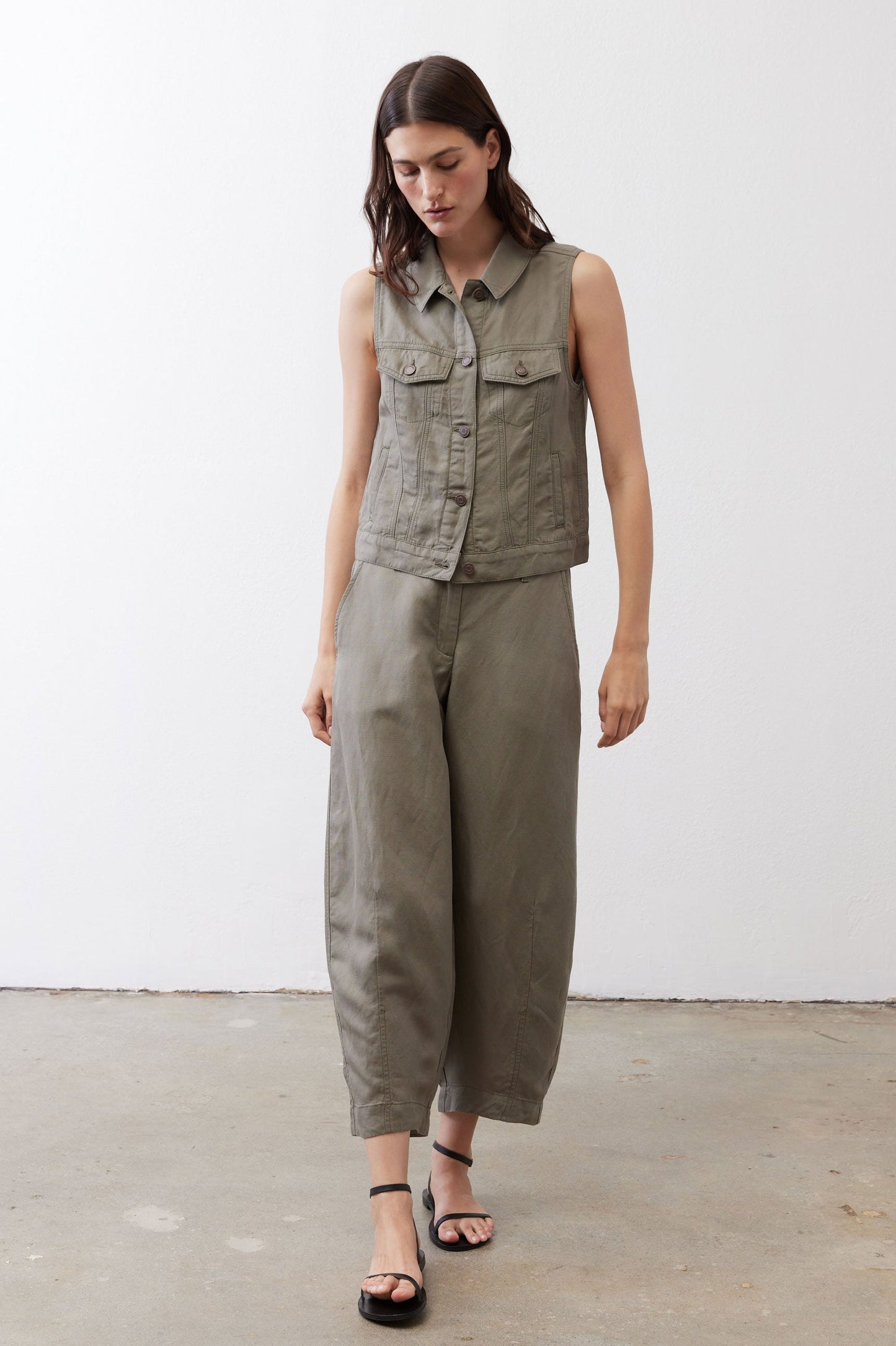 The Wide Leg Ankle Pants
