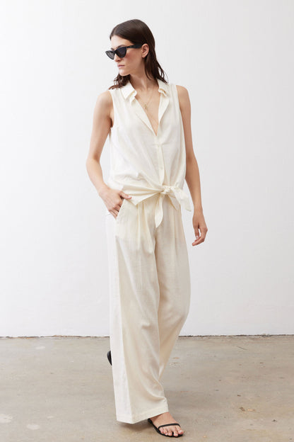 The Wide Leg Linen Trousers