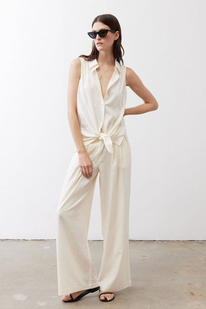 The Wide Leg Linen Trousers