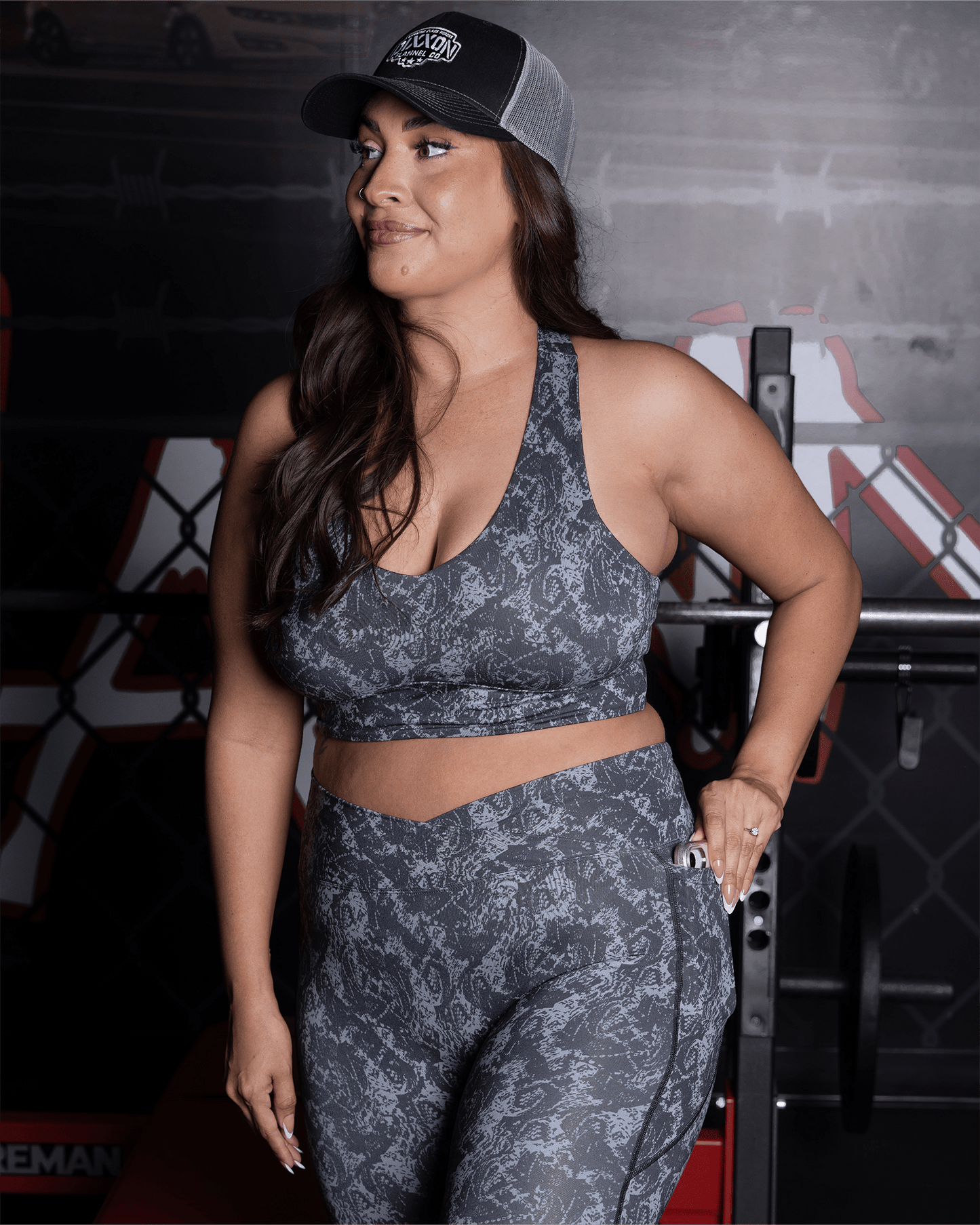Women's Untamed Leggings - Gray Snakeskin