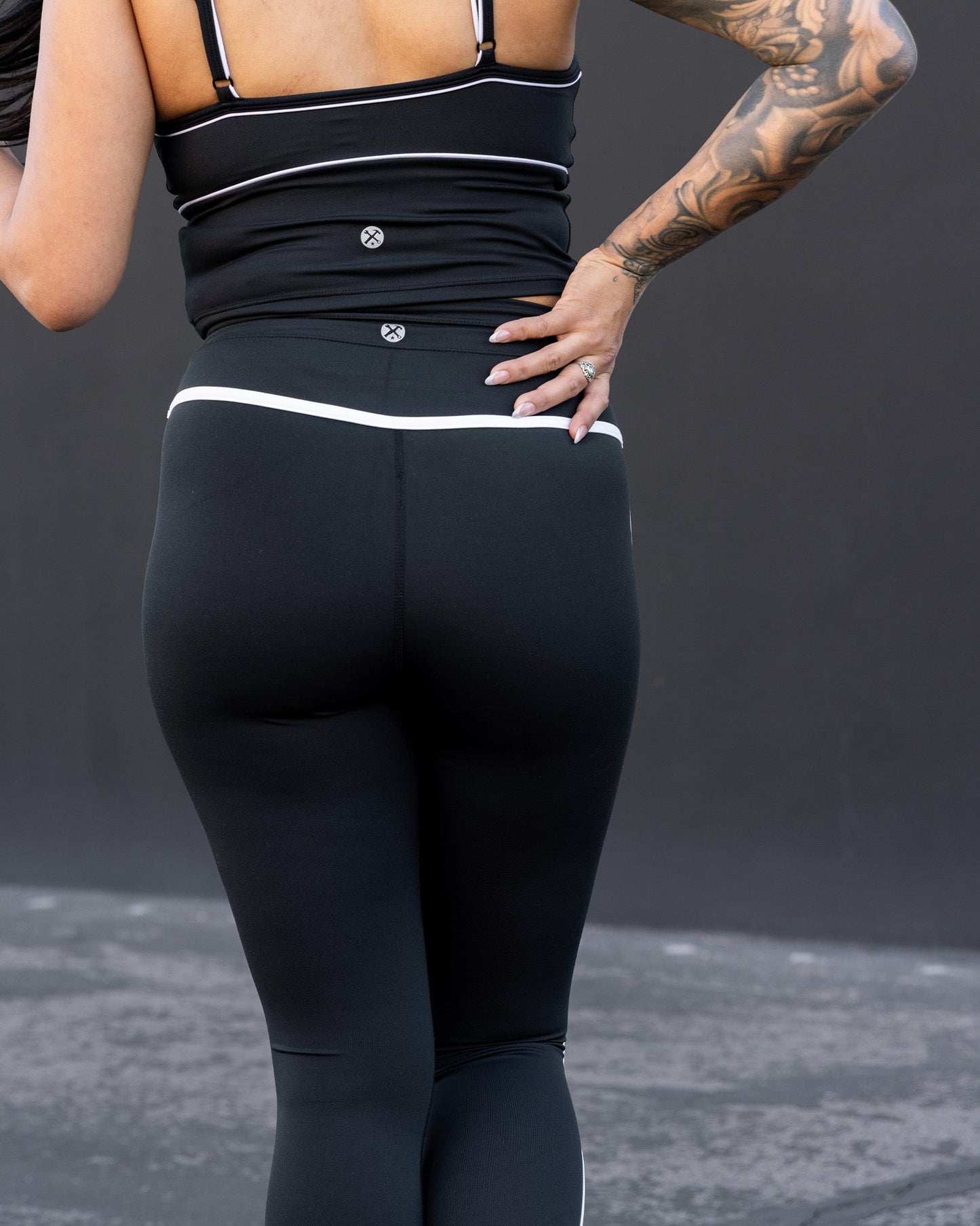 Women's Weekender Leggings - Black & White